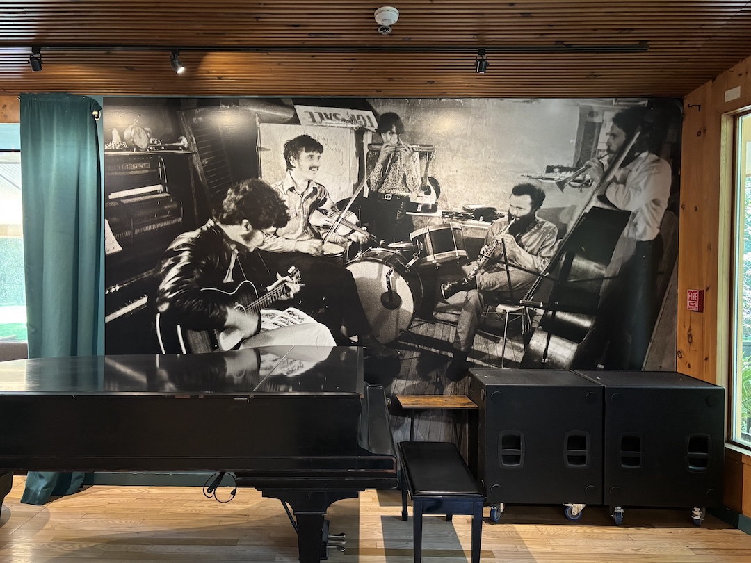 The original tenants of the Bearsville-Woodstock studio and entertainment scene:—The Band—are honored with a mural in the main lounge area. Photo: Tom Kenny