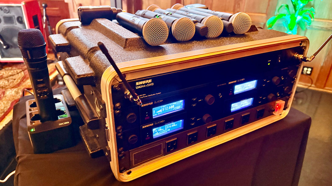 The SLX-D+ wireless system at rest.