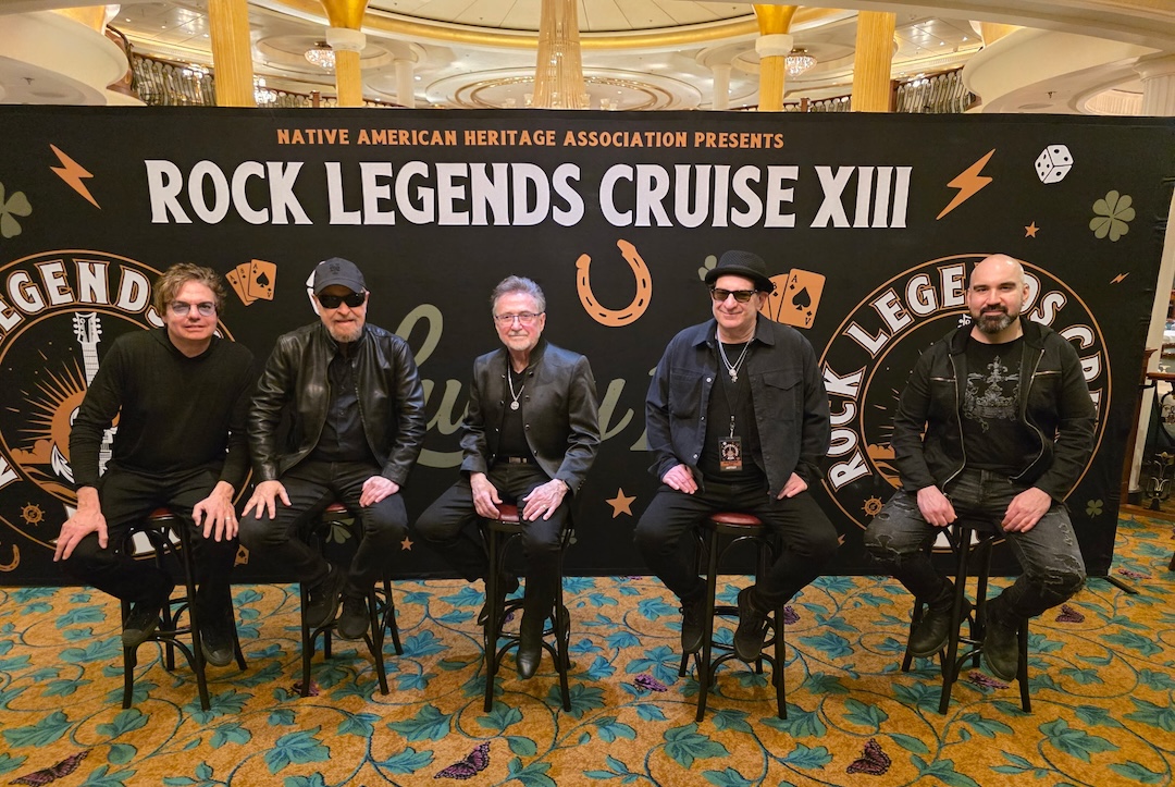 Blue Öyster Cult chills at its meet and greet.