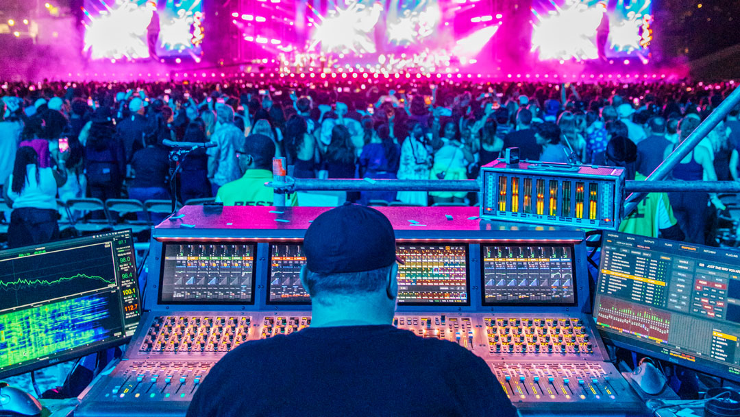 FOH engineer Sean "Sully" Sullivan, who mixes Bruno Mars, was among the first engineers to deploy L-Acoustics Source Intelligence on a major touring production. Photo: Diwang Valdez