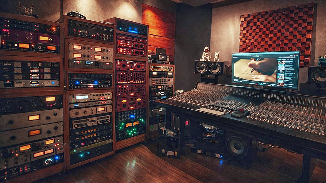 The first SSL Origin analog mixing console in Vietnam has landed at the studio of musician, singer and producer OnlyC 